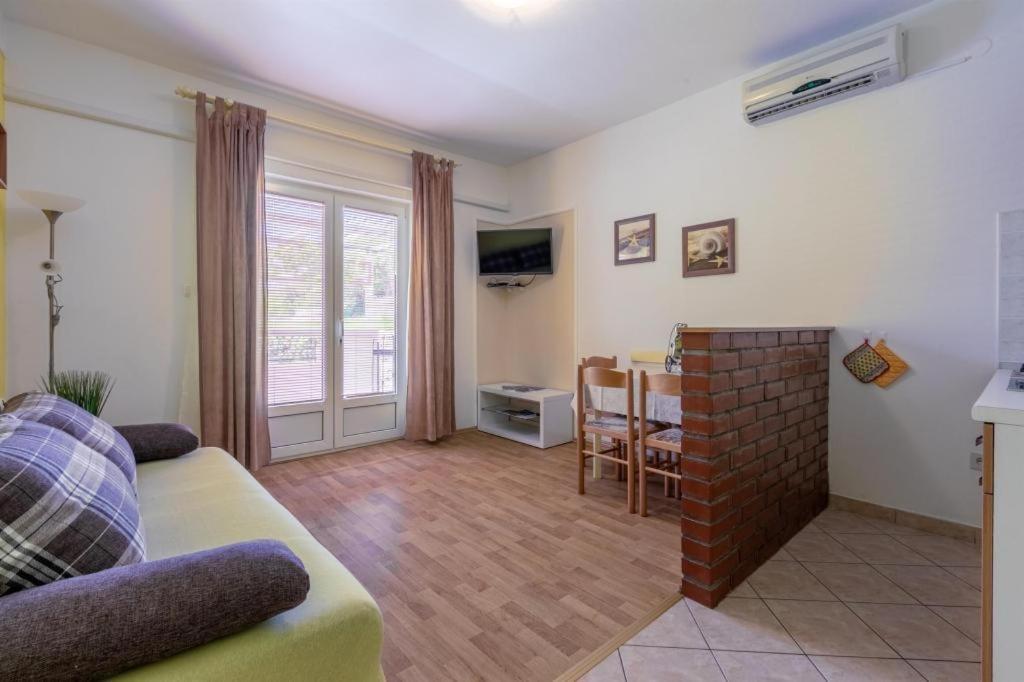 Apartmani Ane Lopar Bagian luar foto